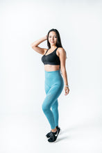 Load image into Gallery viewer, Blue Seamless Leggings 💙